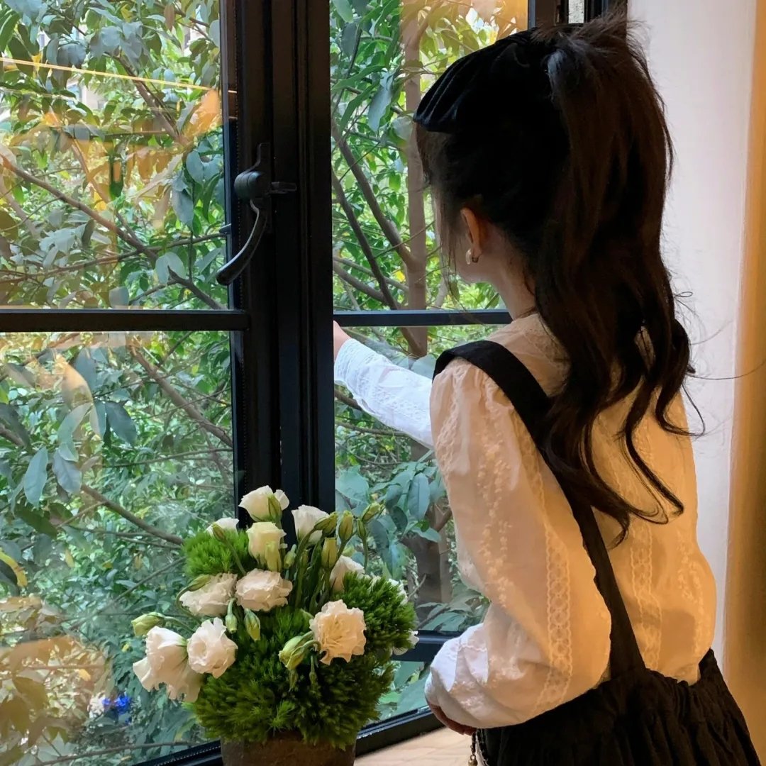 百变小姬子